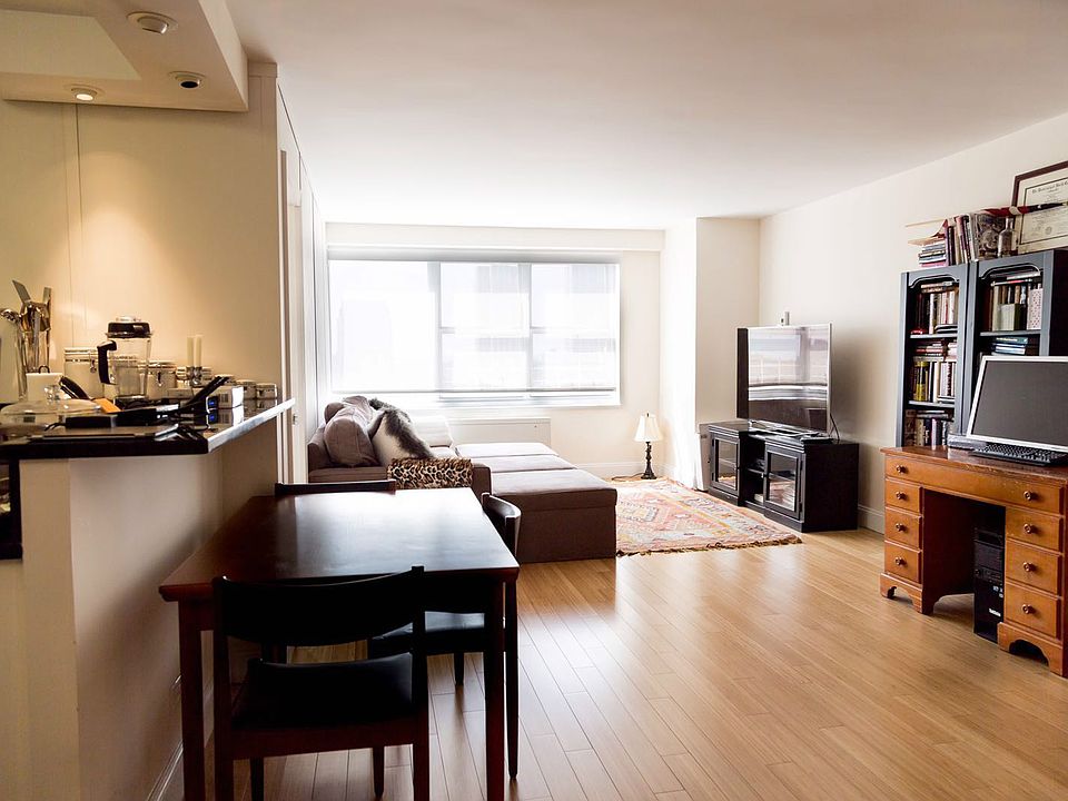 1st image of 155 W 68th St APT 33D