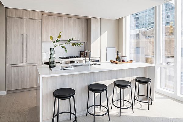1st image of 675 W 59th St APT 2508