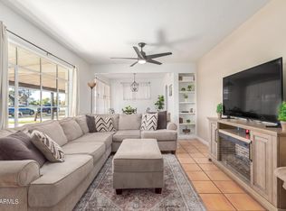 5702 W Orangewood Ave, Glendale, AZ 85301