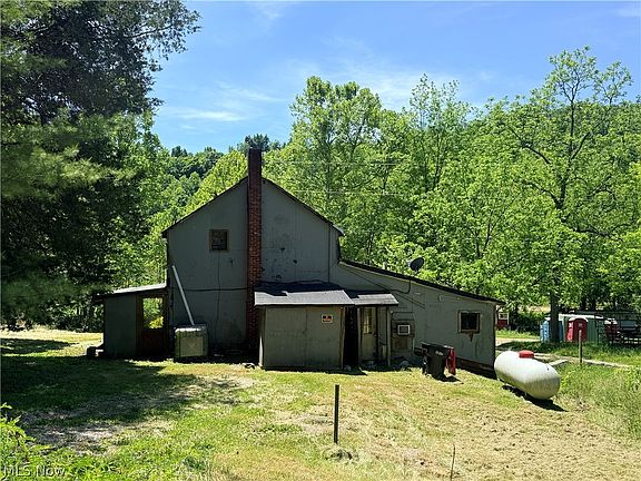 2nd image of 1280 Moody Hollow Rd