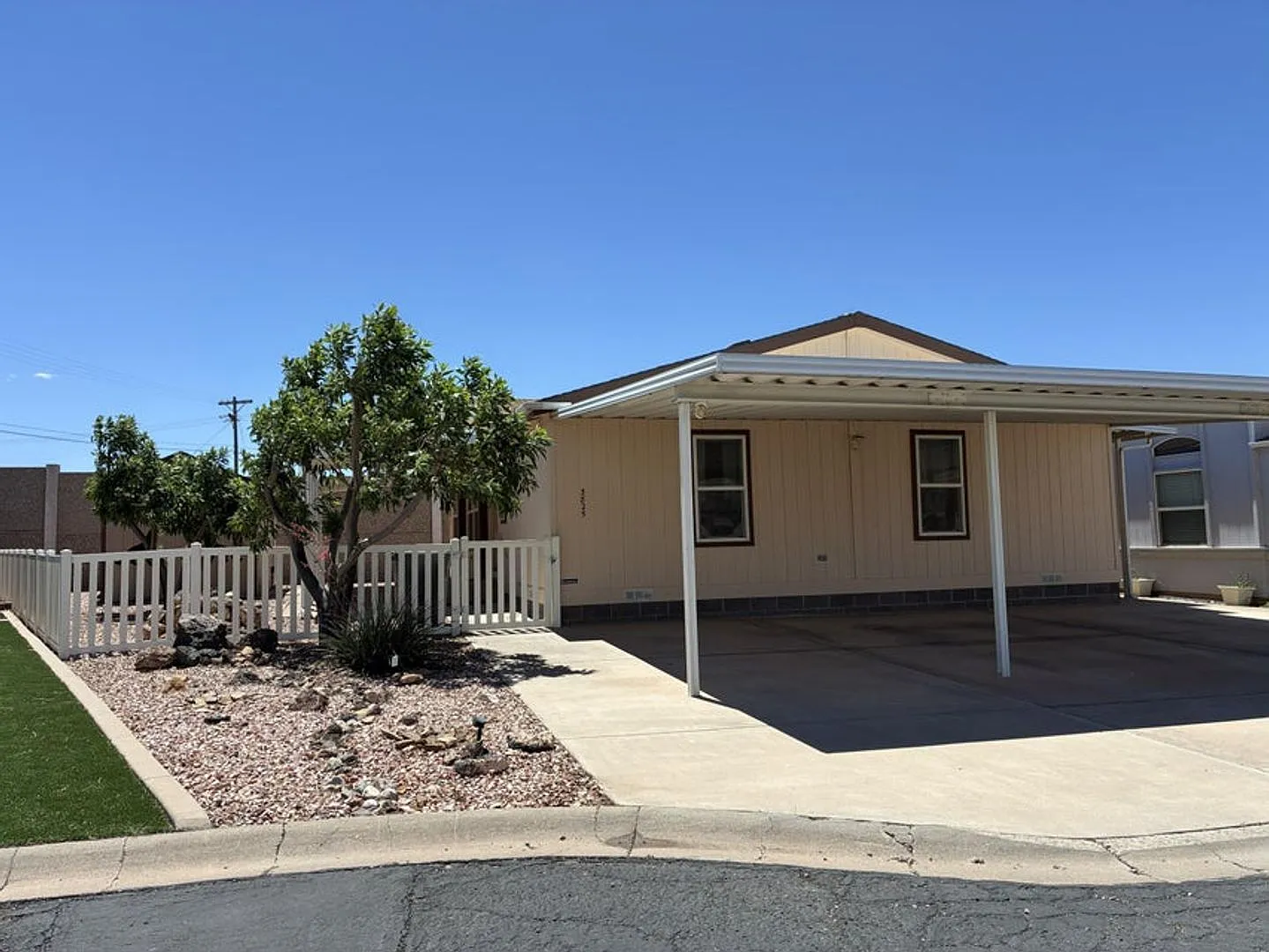 3 Bedroom Home 55+ Community — Photo 1