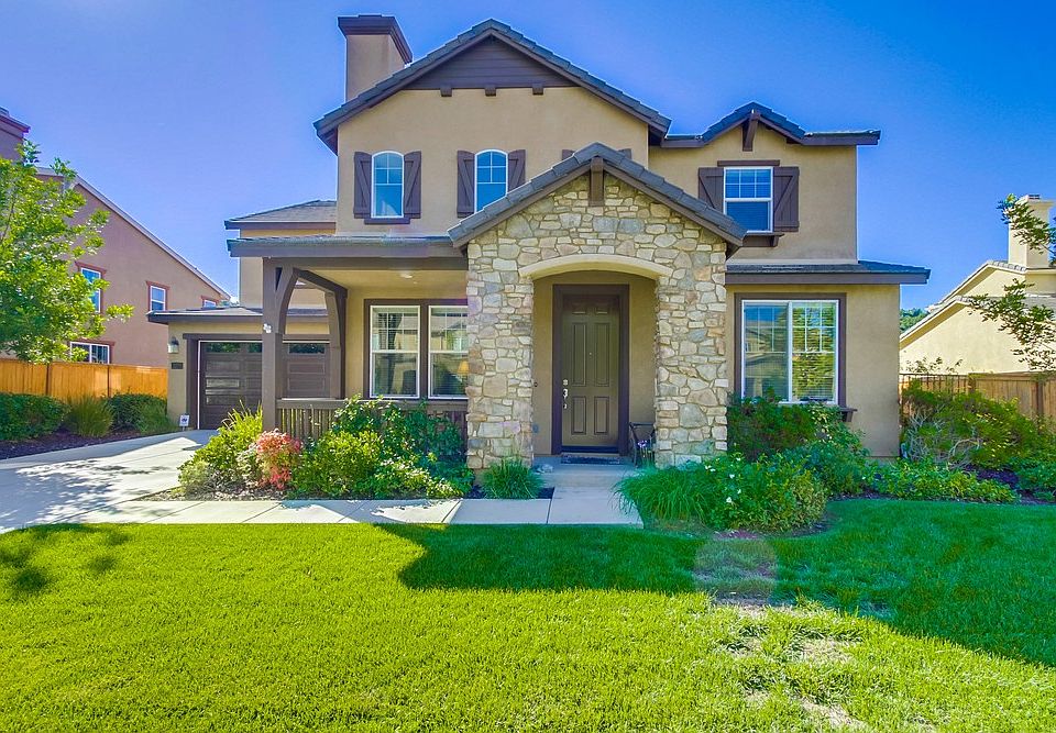 1st image of 3275 Beven Dr