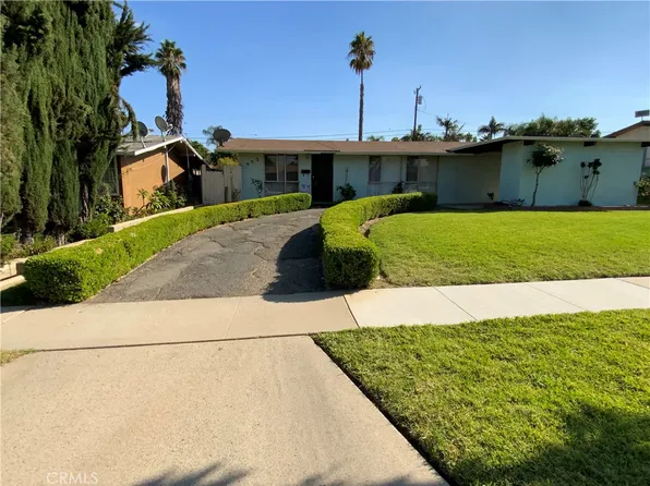922 E Francis St, Corona, CA 92879