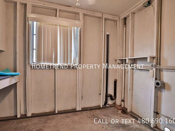 4th image of 1545 E Jarvis Ave