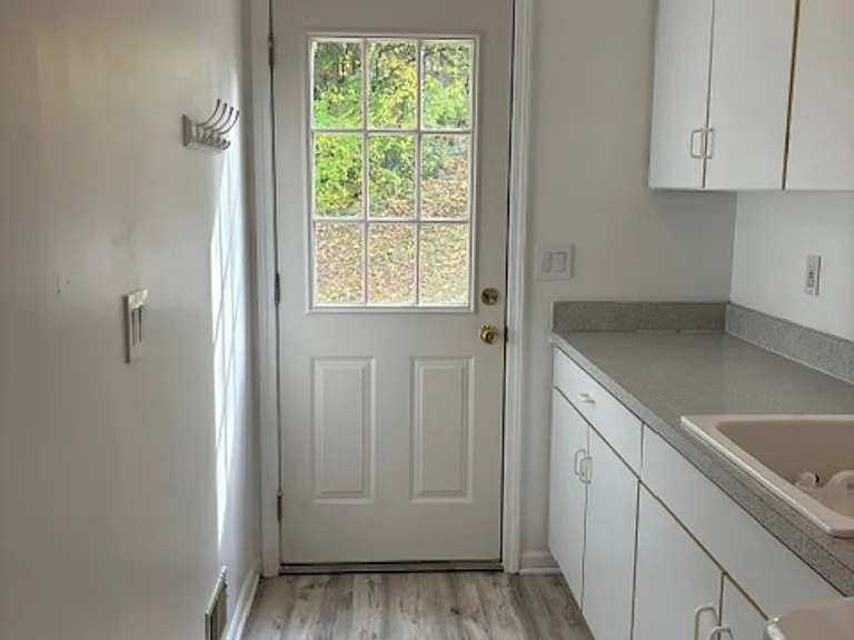 1331 Brighton Lake Rd — Photo 15