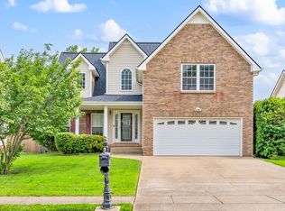 1413 Bruceton Dr, Clarksville, TN 37042