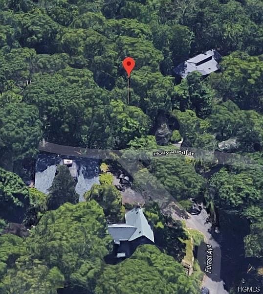 1st image of Hollywood Dr