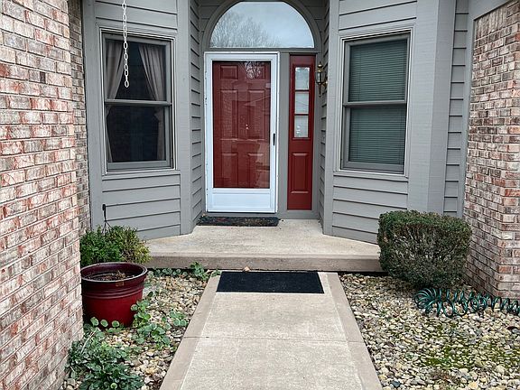3rd image of 2436 Simpson Ln