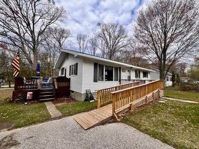 6596 W Virnetta Dr, Ludington, MI, 49431