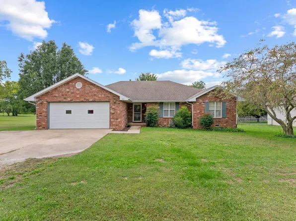 385 Burr Street, Fordland, MO 65652