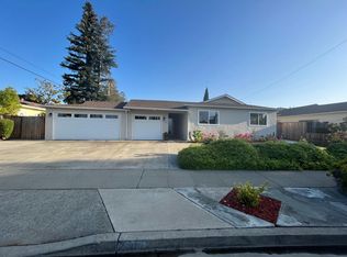 22386 Rancho Ventura St #B, Cupertino, CA 95014