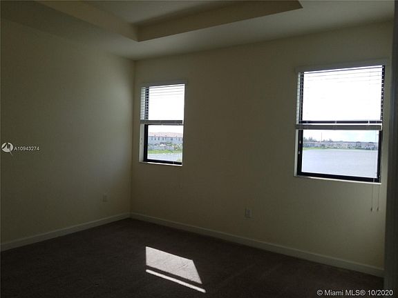 3rd image of 10128 W 32nd Ln #10128