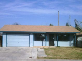 649 E La Vista Ave, Dinuba, CA 93618
