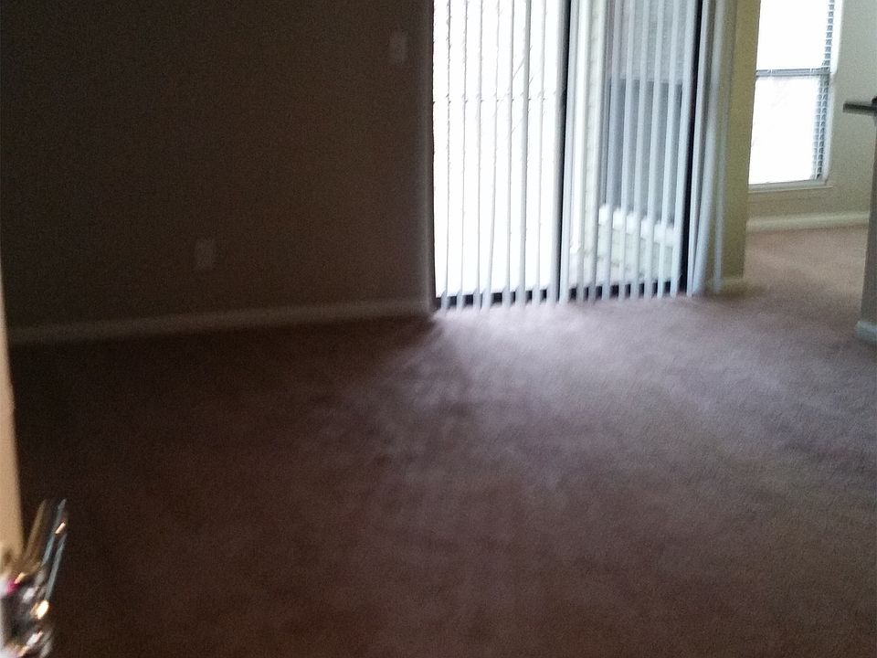 1st image of 29 Aspen Dr APT A