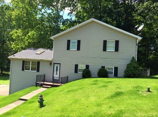 2713 Farm Hill Dr, Flatwoods, KY 41139