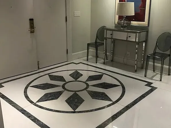 160 Central Park South image 3 of 9