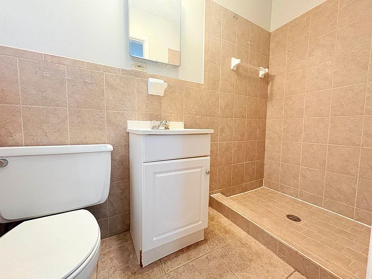 1504 Sunset Ln — Photo 27