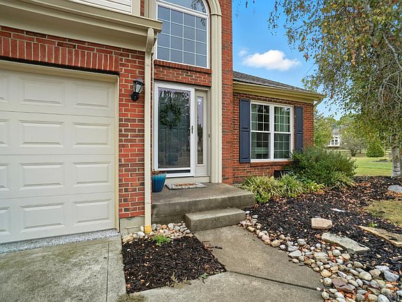 5th image of 802 Andrea Dr