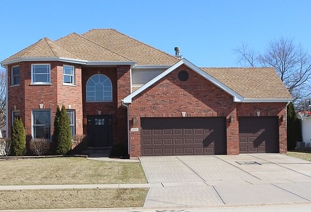 1st image of 600 Bethany Dr