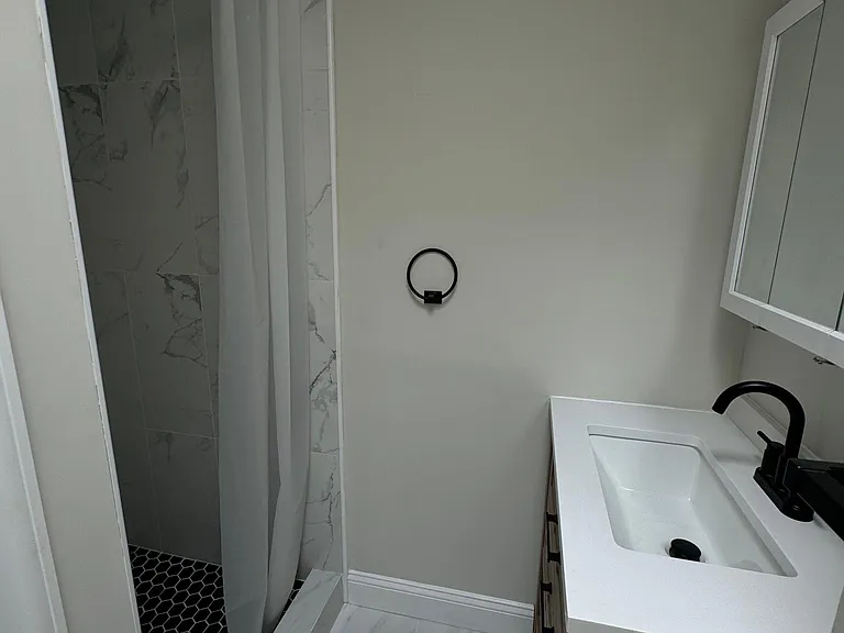 1633 Powell Rd — Photo 18