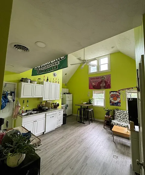 62 Conklin Ave — Photo 4