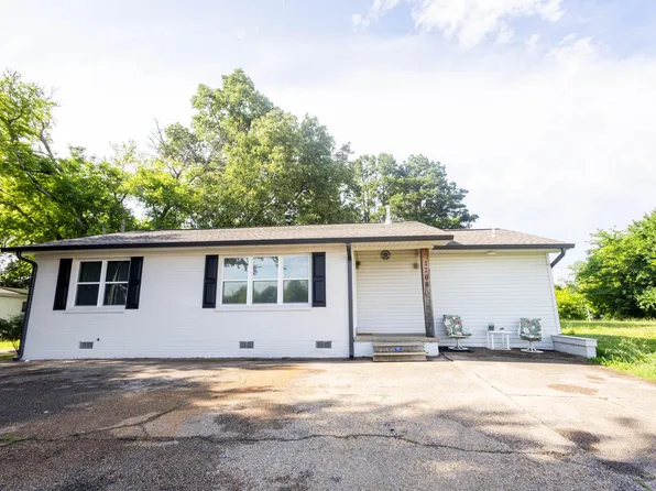 1708 Stephen D Lee St, Tupelo, MS 38801