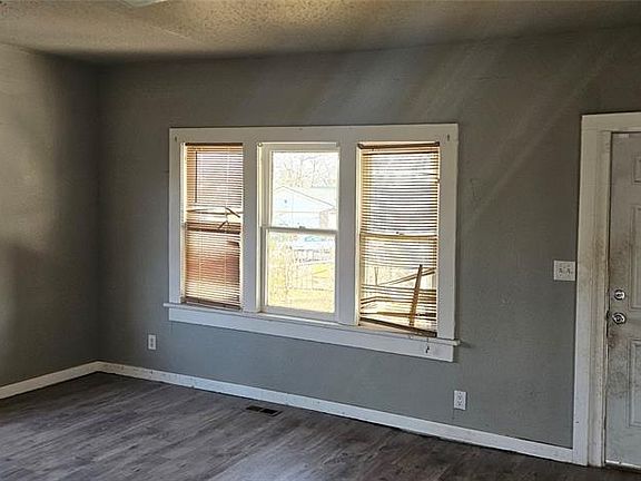 5th image of 2115 N Kate Ave