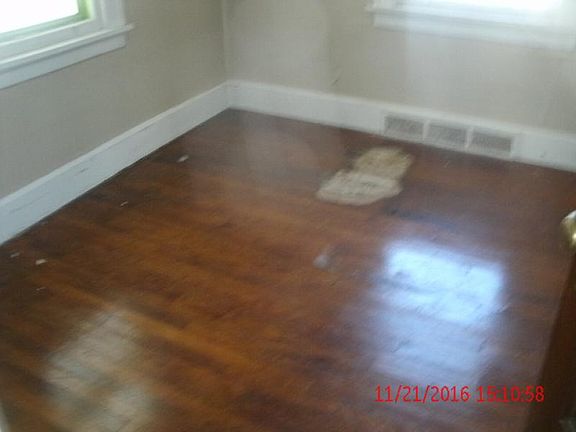 4th image of 508 Wilson St