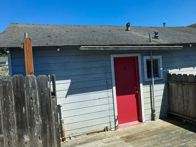576 Main St — Photo 20