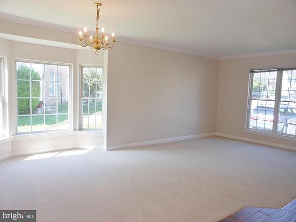 5th image of 14100 Madrigal Dr