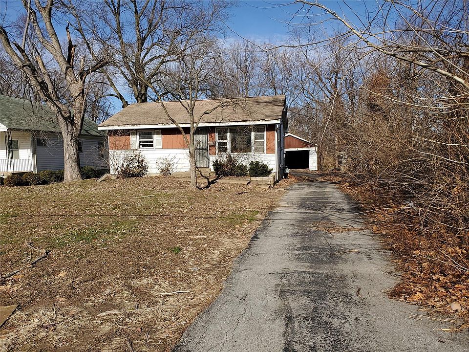 1st image of 247 Coburg Dr
