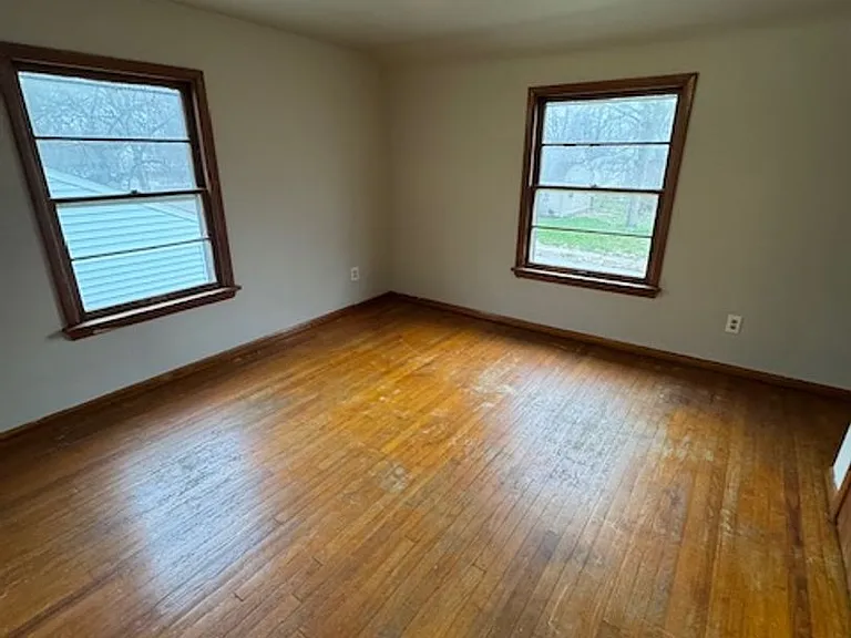 1341 Fay Dr — Photo 5