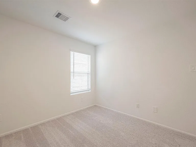 1491 Las Cuevas Dr — Photo 19