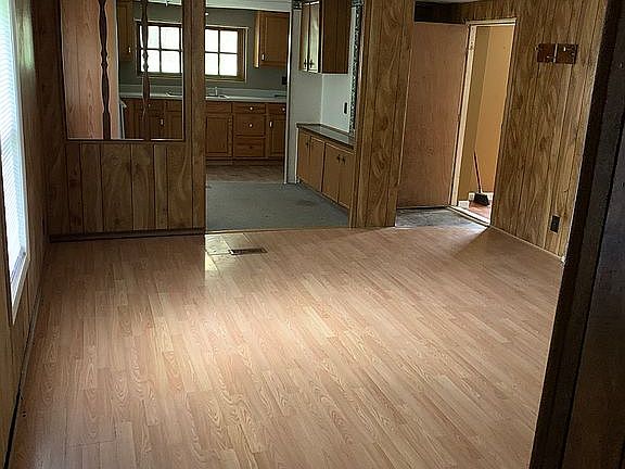 5th image of 177 Bellewood Dr