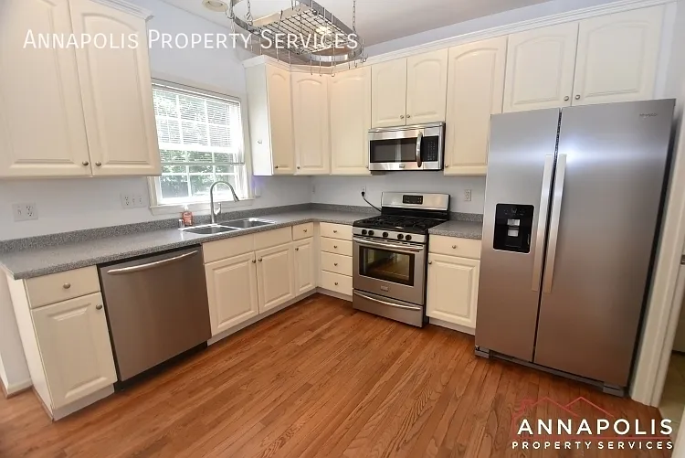 307 mainsail drive — Photo 4