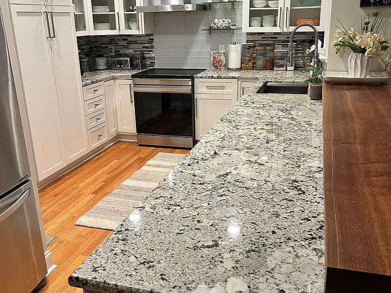 1721 White Dogwood Rd — Photo 3