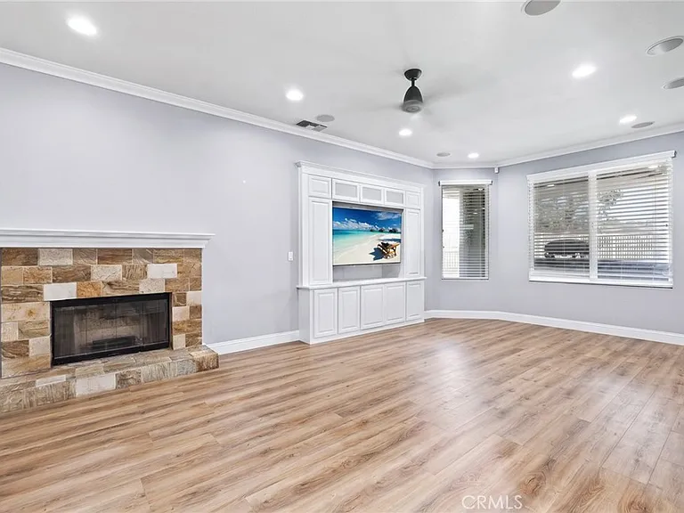 52 Touraine Pl — Photo 7