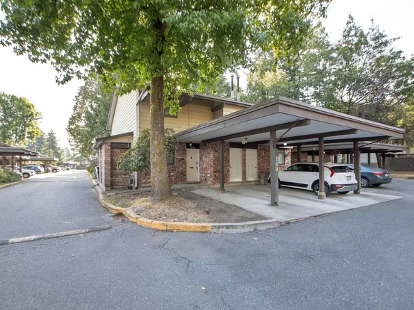 7474 138th St #150, Surrey, BC V3W 6G4