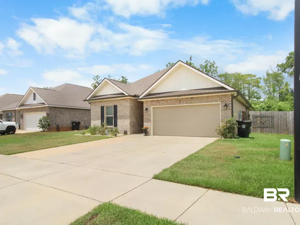 23697 Lampkin Dr, Robertsdale, AL 36567