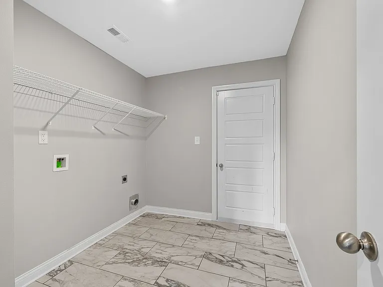 401 Irish Hills Dr — Photo 19