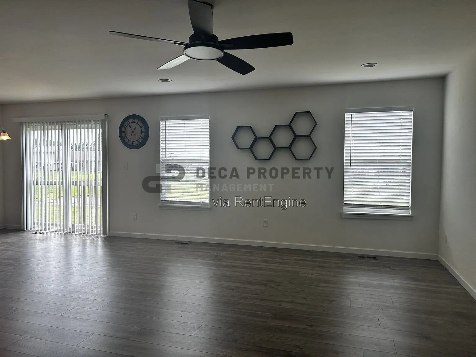 3 bed, 2.5 bath, 1748 sqft, $2,450 — Photo 3