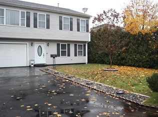 122 Merrill St, East Providence, RI 02914