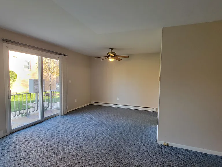 15 Cottage St #19-3A — Photo 3