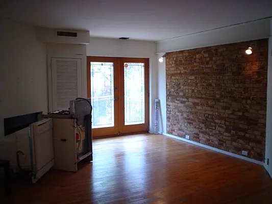 Rented by Chartwell Manhattan Realty | media 29