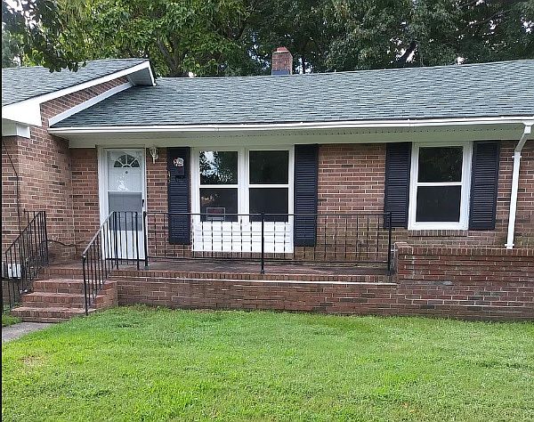 1st image of 45 Carver Cir