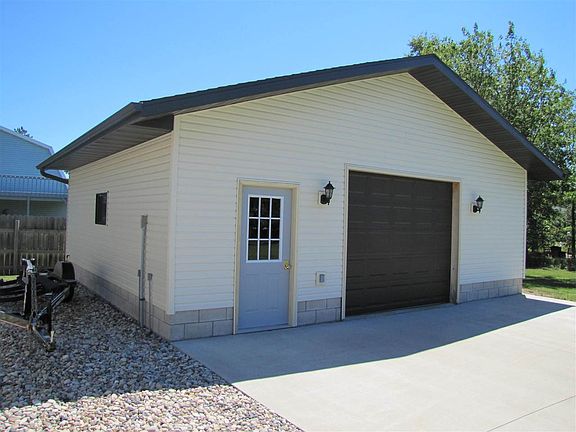 Back garage