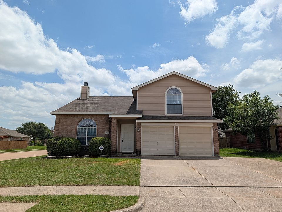 1st image of 700 Flamingo Dr