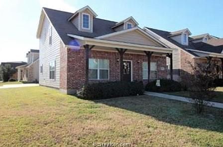 1st image of 2490 Horse Shoe Dr
