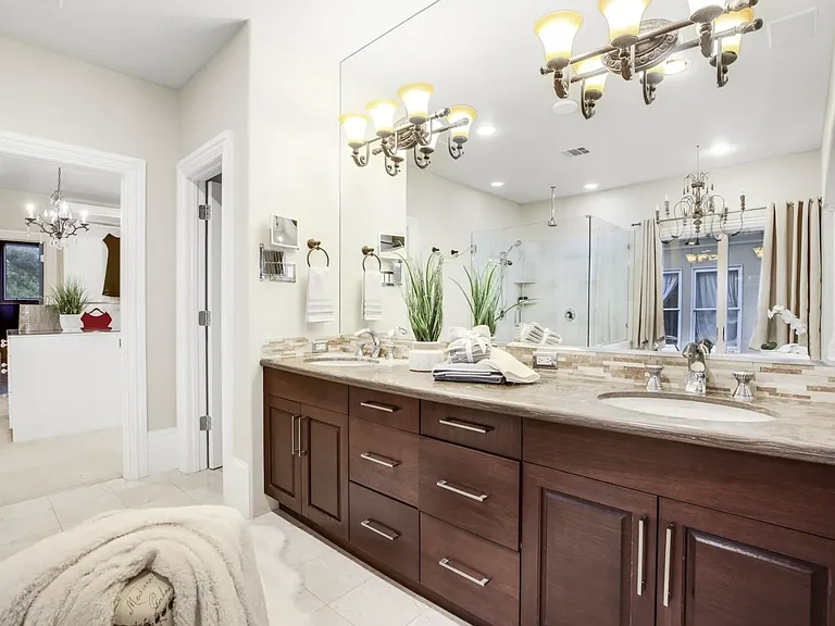 4616 Windsor Ridge Dr — Photo 7