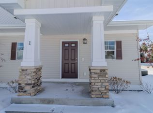 1548 Simsbury St #3, Traverse City, MI 49686